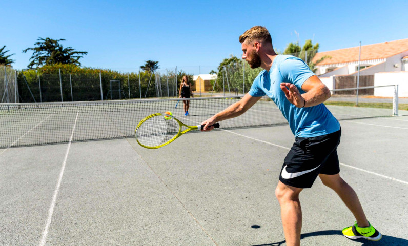 Hôtel terrain de tennis Île de Ré